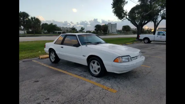 1991 Ford Mustang Coupe SSP 1 of 385