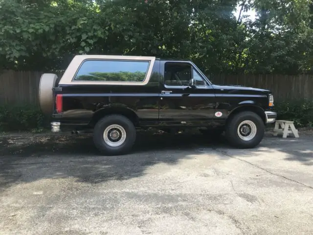 1992 Ford Bronco Eddie Bauer