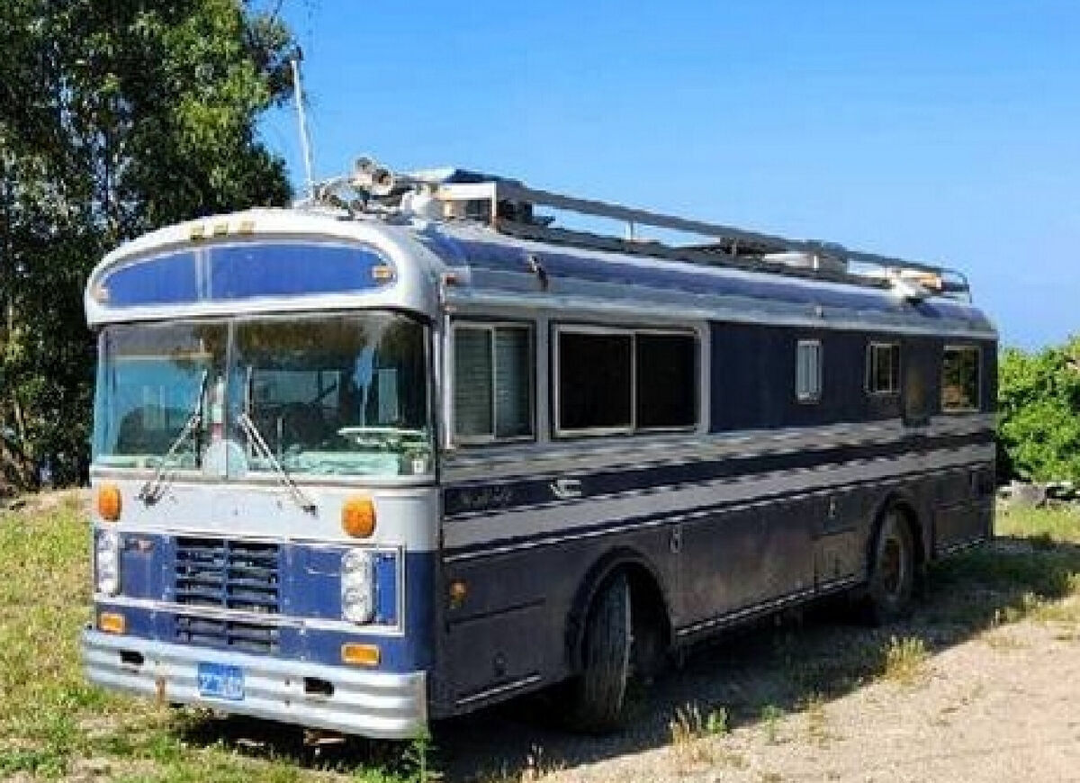 31 FT Blue Bird Wanderlodge V8 Ford 534 6.5kw Generator ONAN BUS RV Not ...