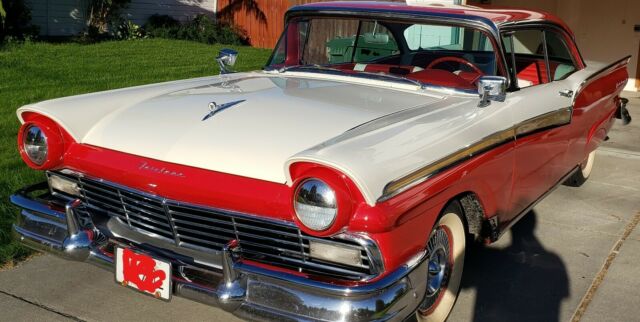 1957 Ford Fairlane 500