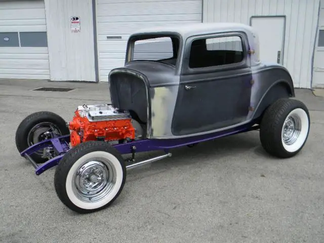 1932 Ford 3-Window Coupe