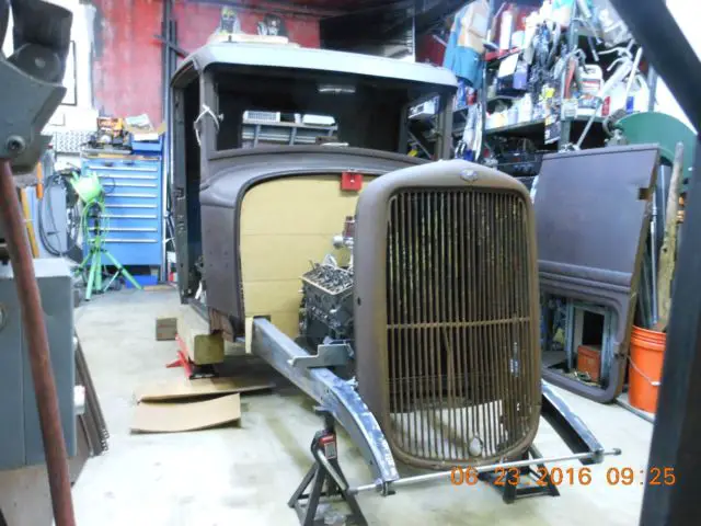 1932 Ford FORD BB CAB.