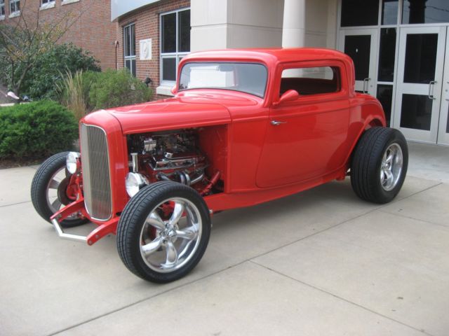 1932 Ford Coupe Leather