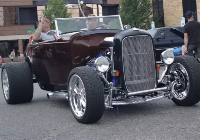 1932 Ford Highboy Roadster bbc 454