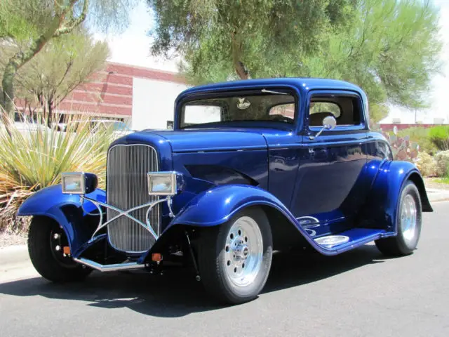 1932 Ford 3 Window Coupe, Full Fendered