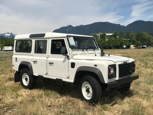 1983 Land Rover Defender Base