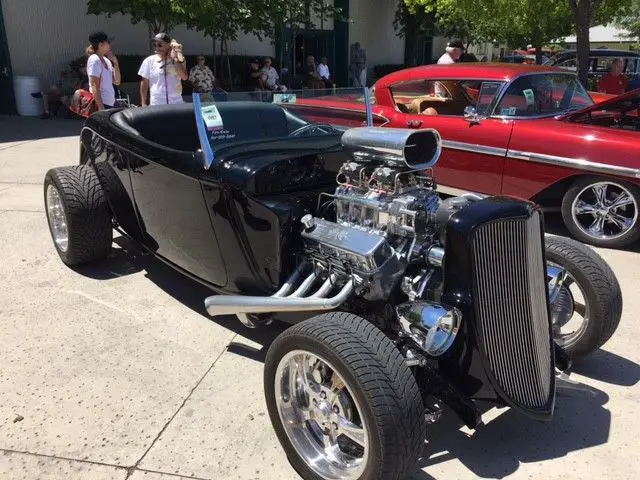 1933 Ford Roadster