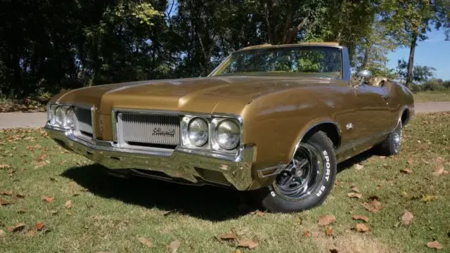 1970 Oldsmobile Cutlass SUPREME