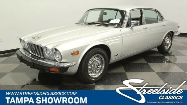 1979 Jaguar XJ8-L 350 V8