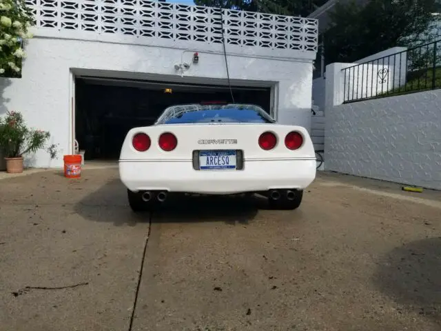 1988 Chevrolet Corvette 35th Anniversary