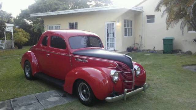 1938 Ford 5 window coupe