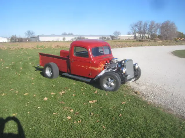 1939 Ford F-100 rat red