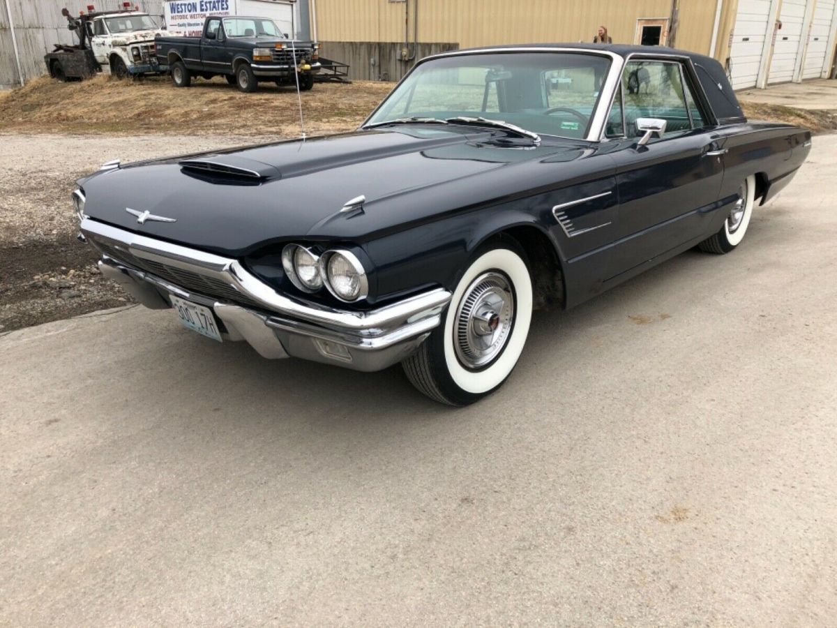 1965 Ford Thunderbird Landau Top