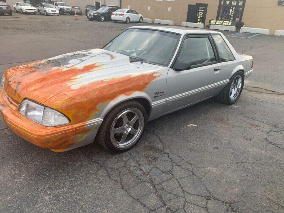 1988 Ford Mustang