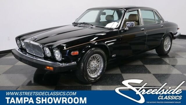 1985 Jaguar XJ6 Vanden Plas