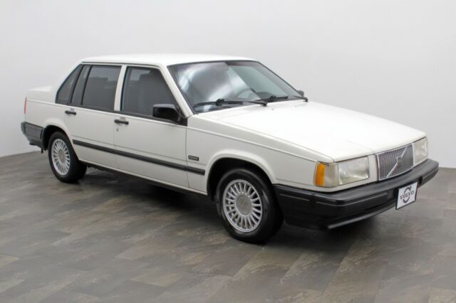 1993 Volvo 850 black