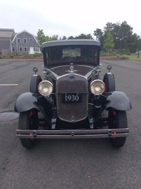 1930 Ford Model A 4 Door Touring sdn