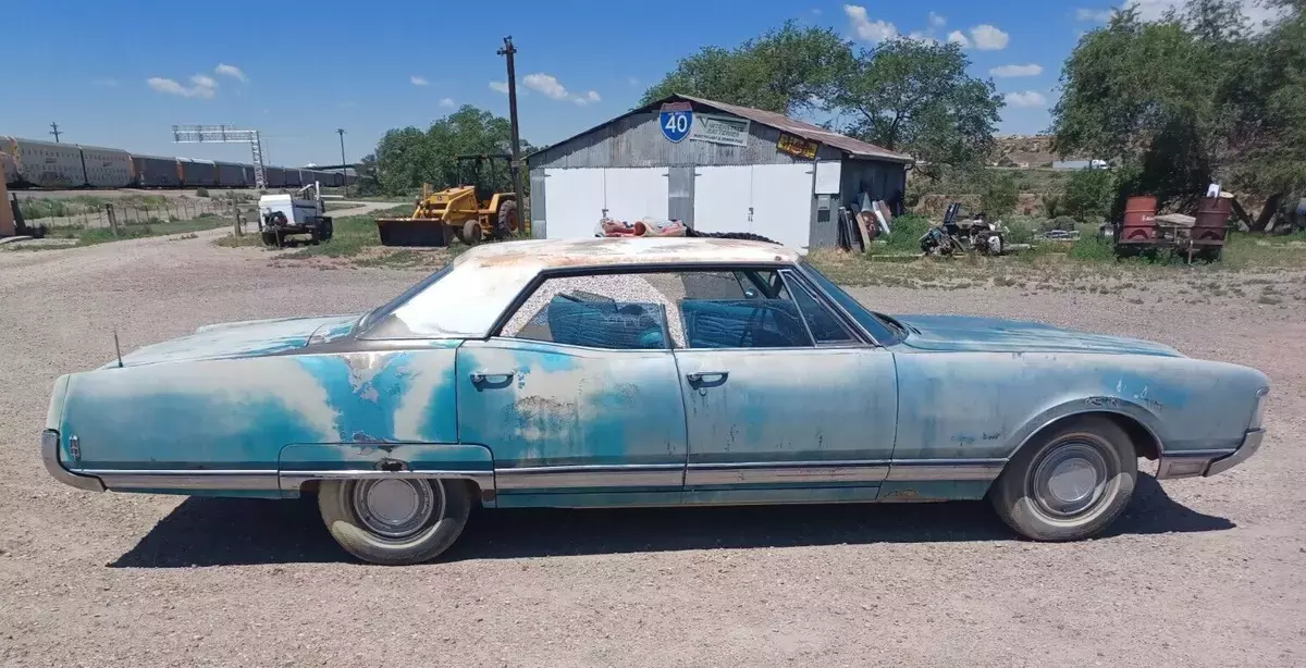 1968 Oldsmobile Ninety-Eight