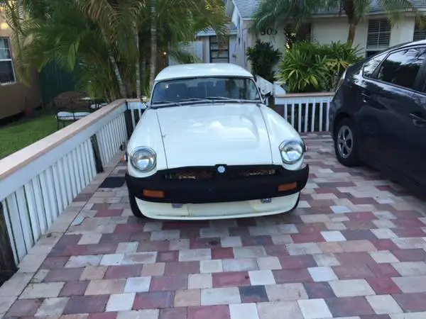 1977 MG MGB