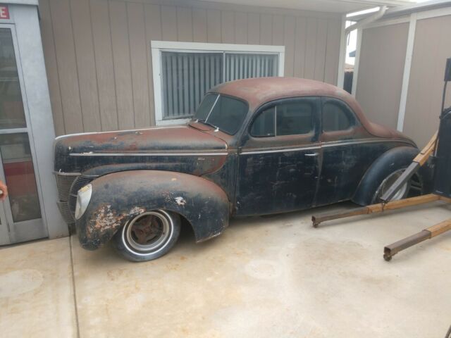 1940 Ford Deluxe Delux