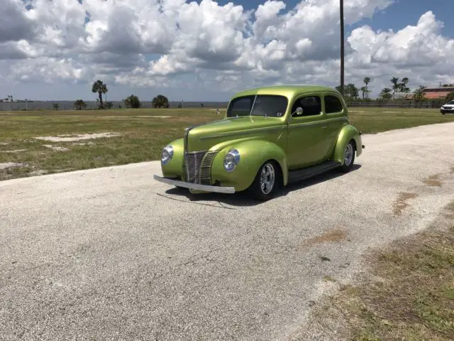 1940 Ford Deluxe Deluxe