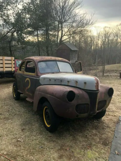 1941 Ford Deluxe