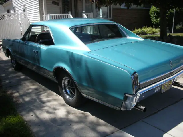 1967 Oldsmobile Cutlass