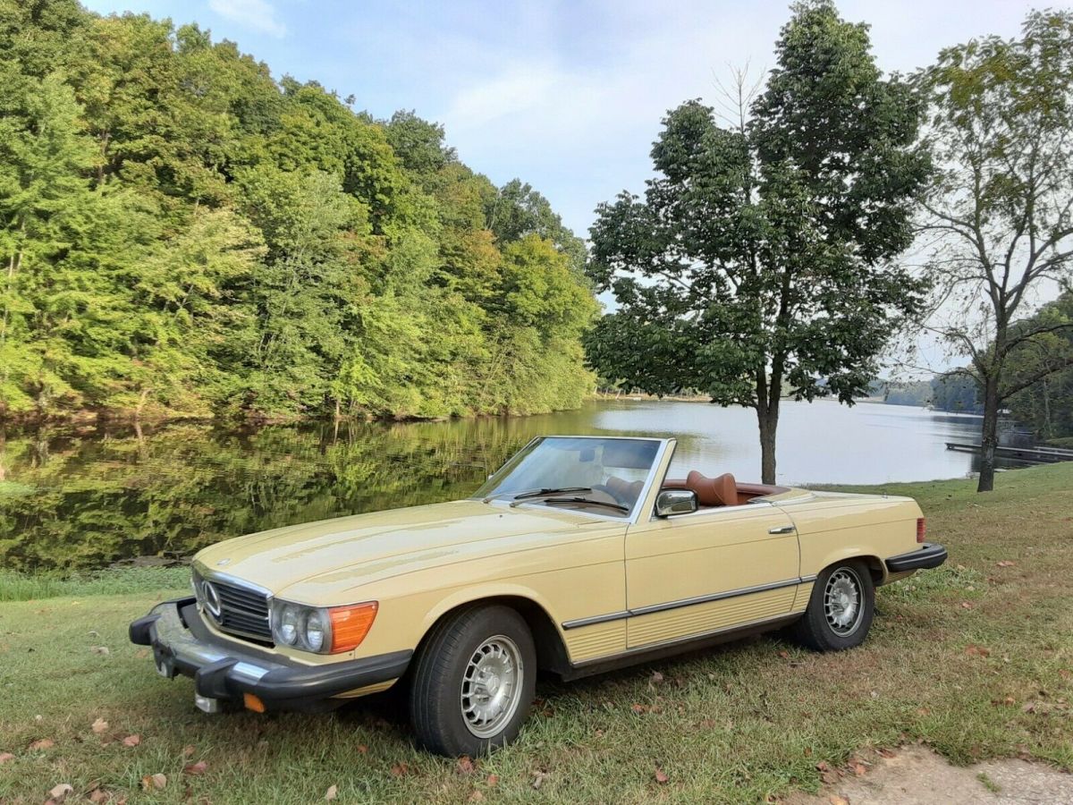 1976 Mercedes-Benz 400-Series