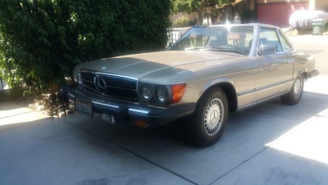 1980 Mercedes-Benz 400-Series