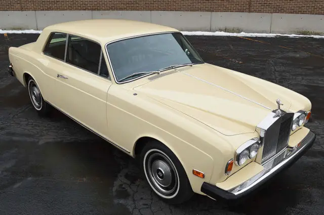 1974 Rolls-Royce Corniche 2-door Coupe (FHC)