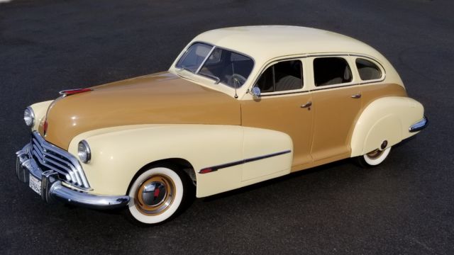 1946 Oldsmobile Custom Cruiser