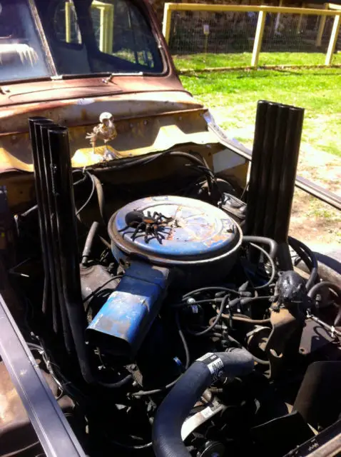 1947 Ford Deluxe