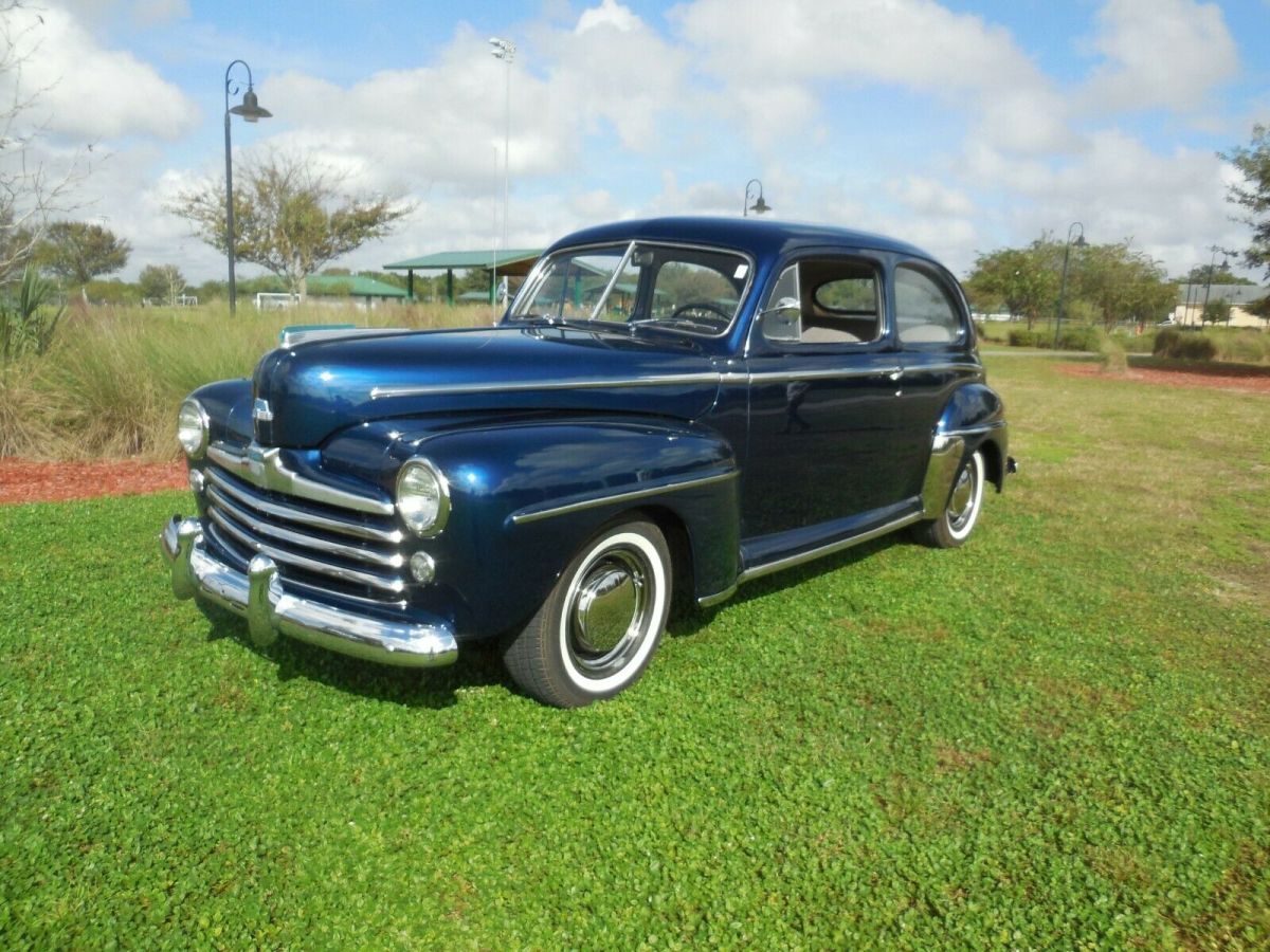 1948 Ford Super Deluxe