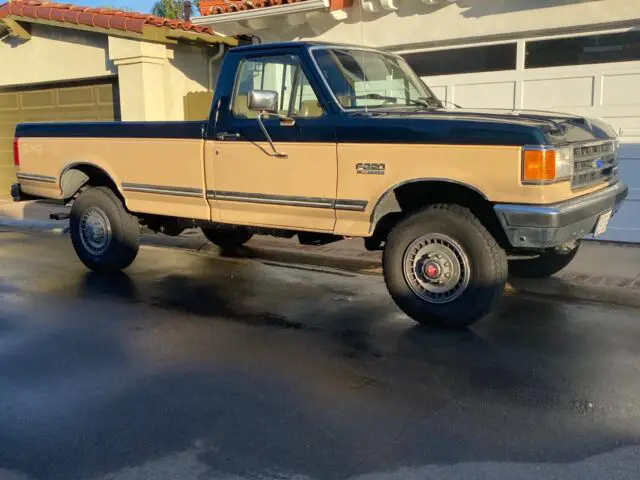 1991 Ford F-250 XLT Lariat