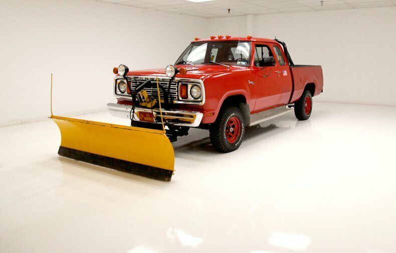 1978 Dodge Power Wagon Plow Truck