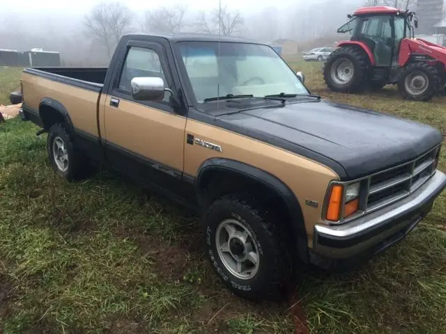 1987 Dodge Dakota