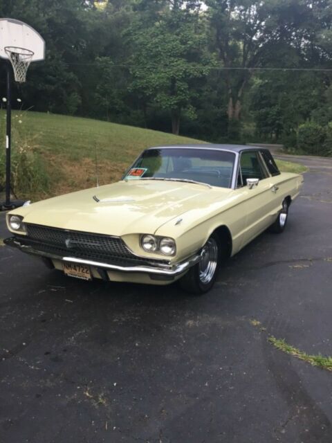 1966 Ford Thunderbird