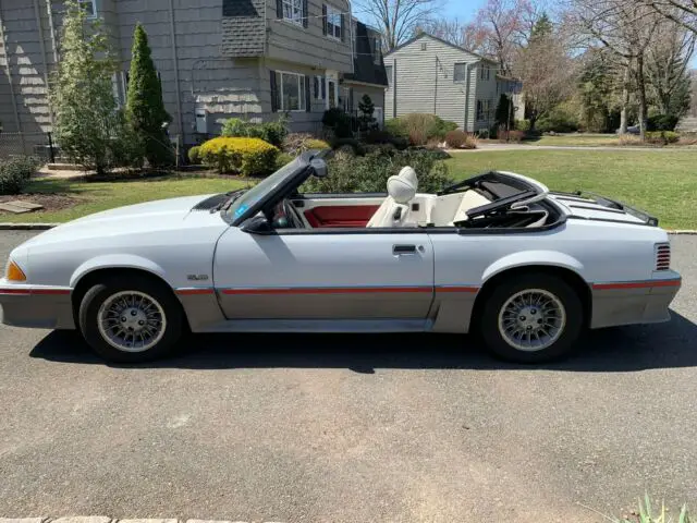 1987 Ford Mustang GT