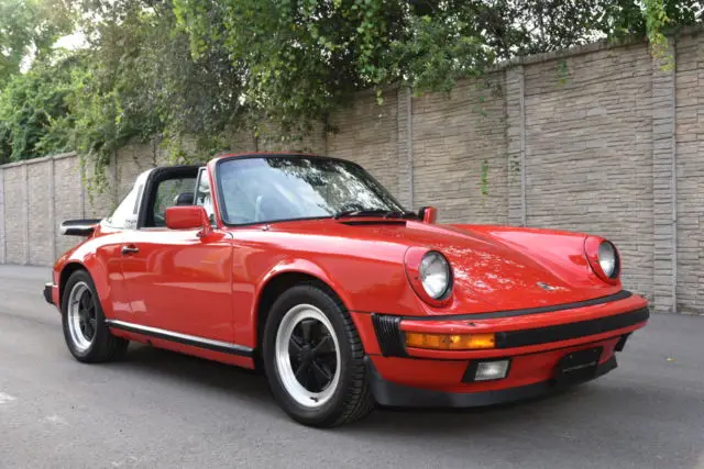 1984 Porsche 911 51,000 Miles, Owners Manuals, Window Sticker, Clea