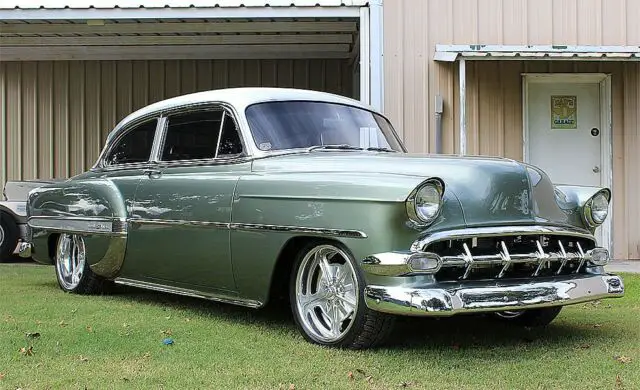 1954 Chevrolet Bel Air/150/210