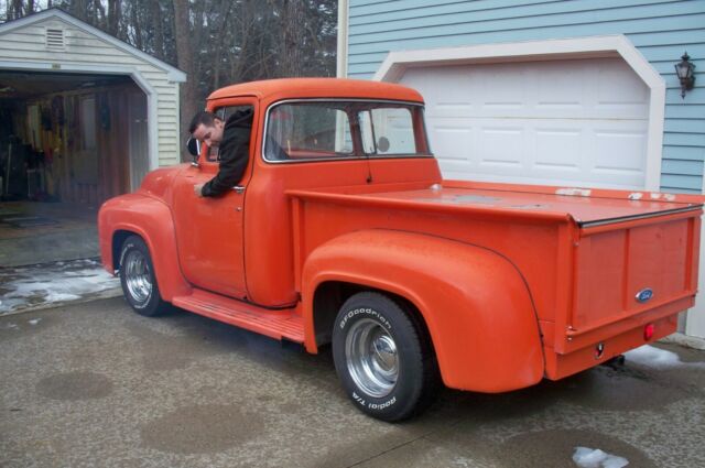 1956 Ford F-100