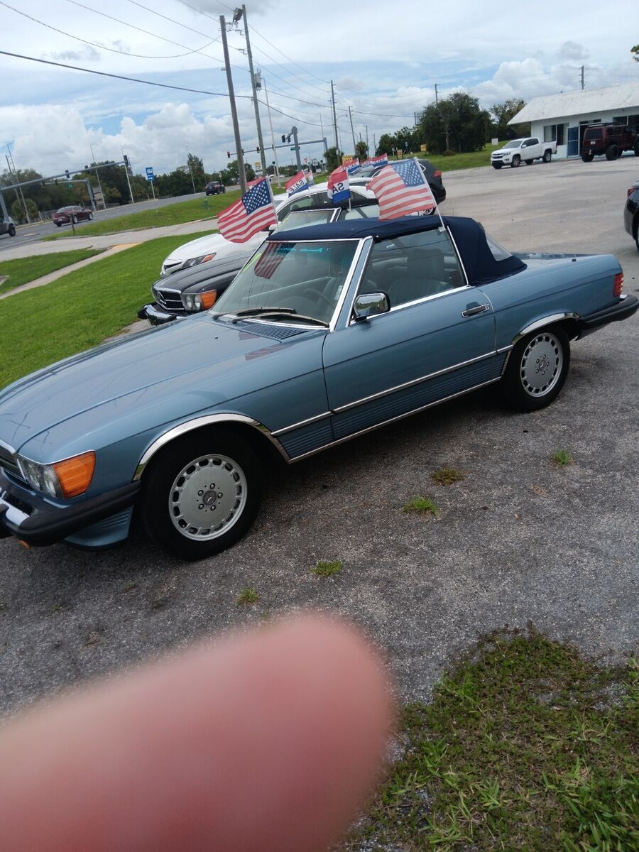 1987 Mercedes-Benz SL-Class