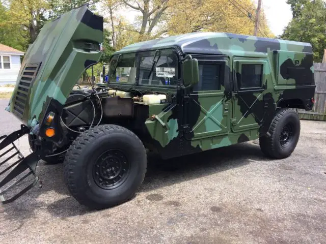 1987 Hummer H1