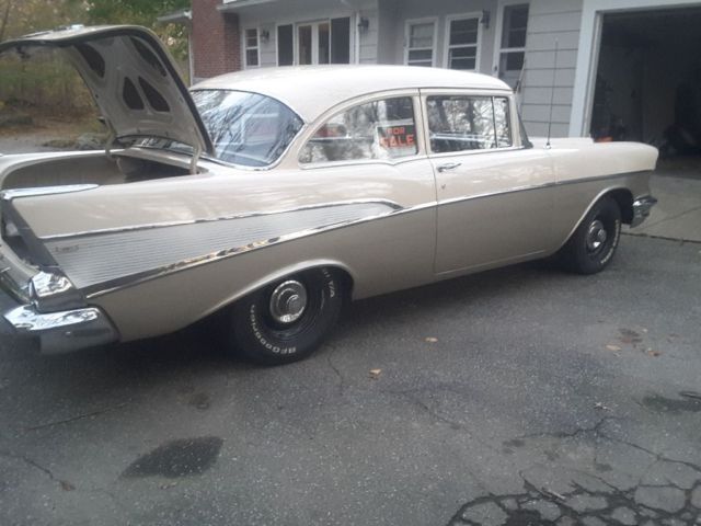 1957 Chevrolet Bel Air/150/210 210 sedan