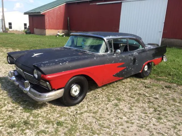 1957 Ford Fairlane