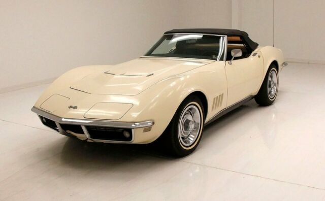 1968 Chevrolet Corvette Roadster