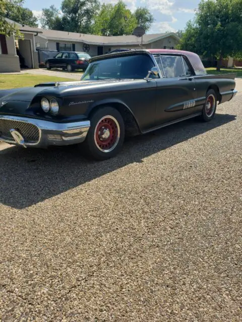 1958 Ford Thunderbird