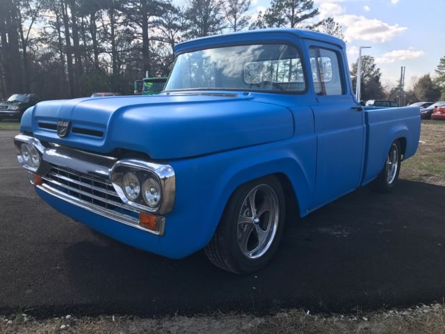 1960 Ford F-100 100