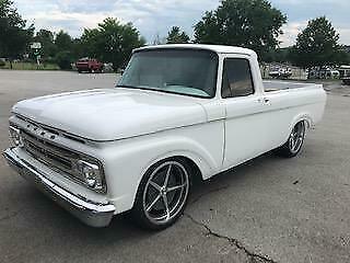 1961 Ford F-100