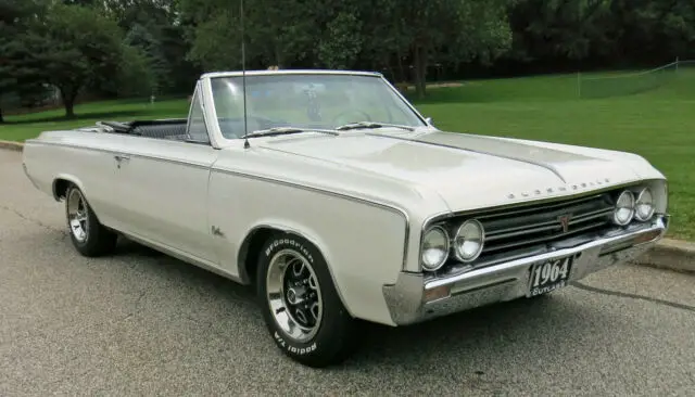 1964 Oldsmobile Cutlass